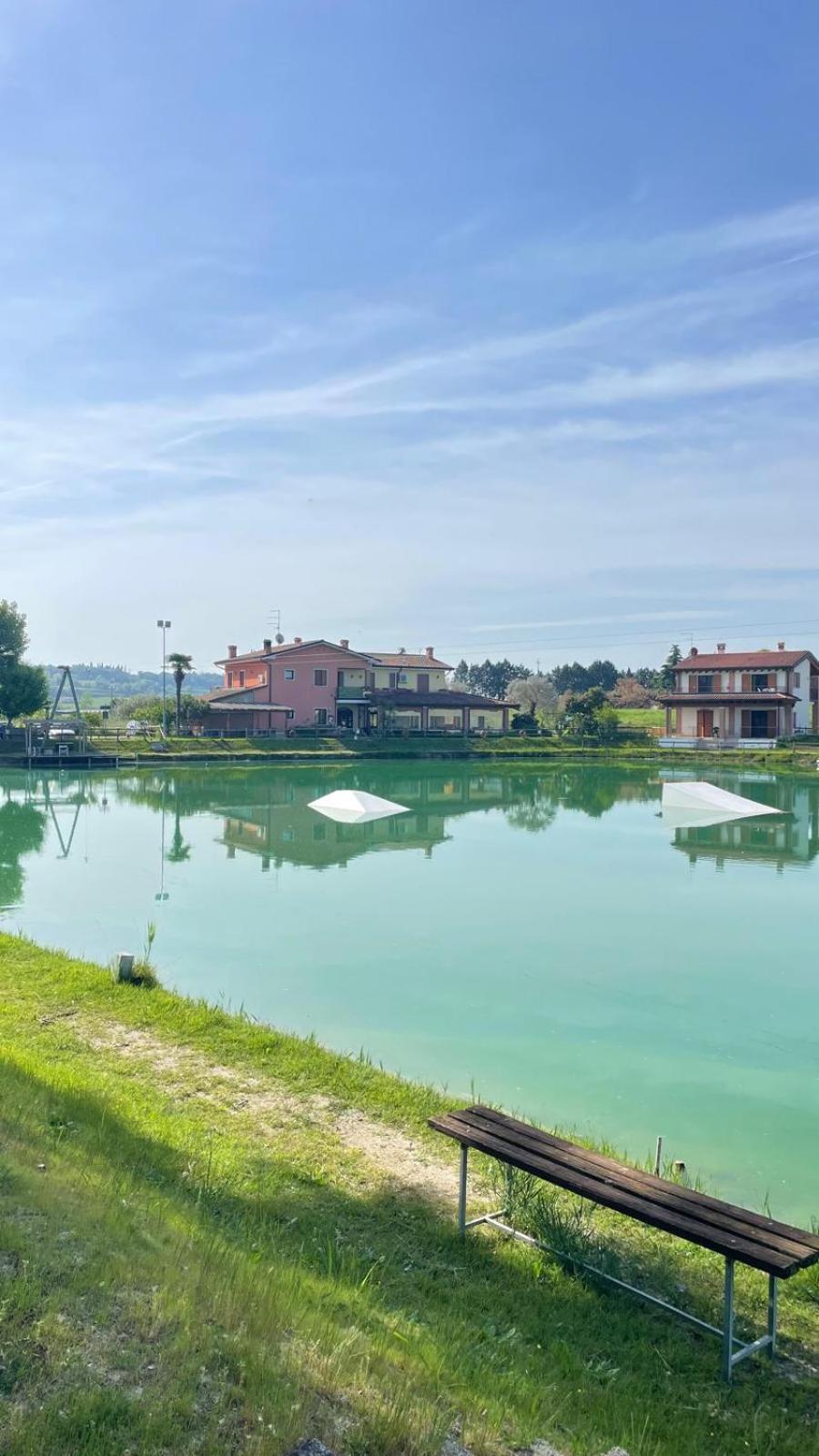 Laghetto Ai Portici Bed & Breakfast Pastrengo Dış mekan fotoğraf